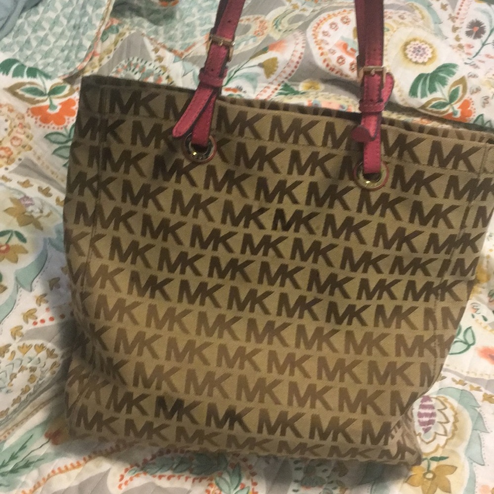 Michael Kors handbag